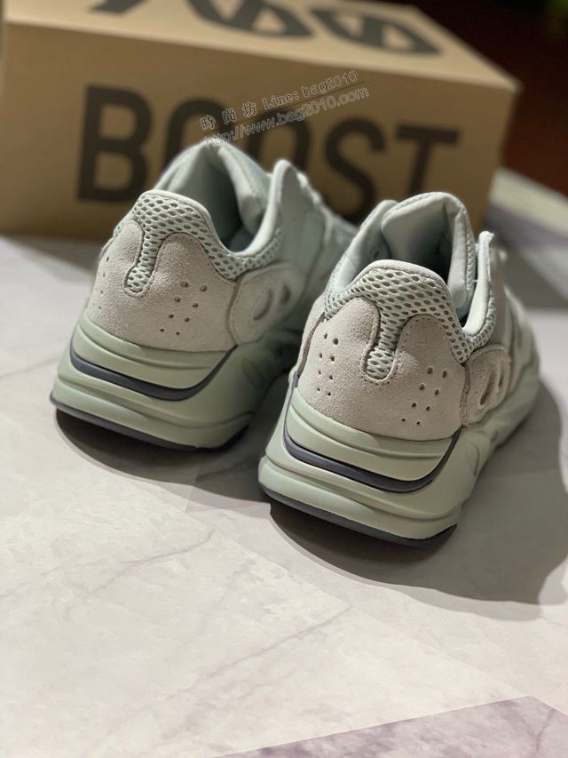 Adidas鞋 海鹽色 阿迪達斯真標巴斯夫真爆 侃爺椰子700 Adidas椰子鞋 男女同款  hdx13265